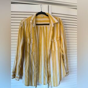 Aerie casual button down 💛